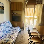 Sunny With Balcony-beahost ビビオーネ