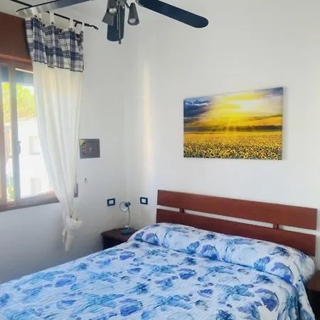 דירה Sunny With Balcony-beahost *